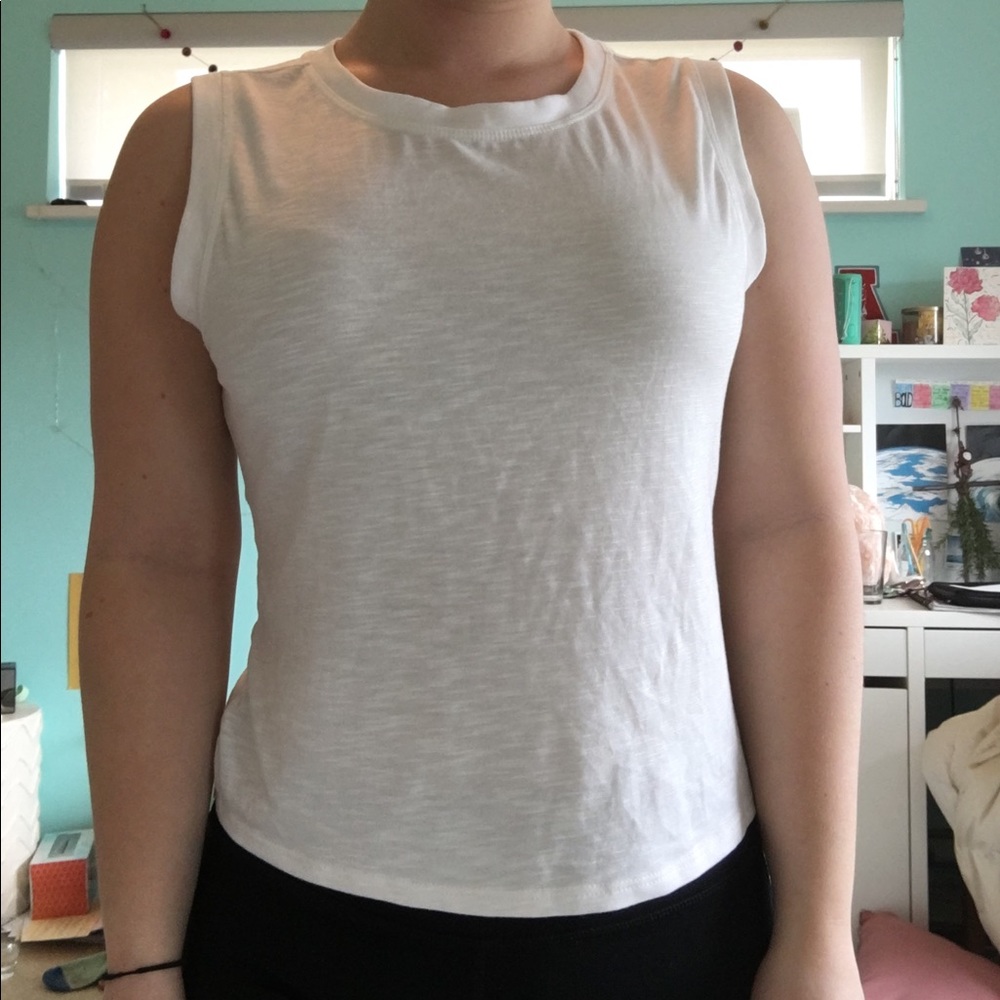 Cute Athleta workout top
